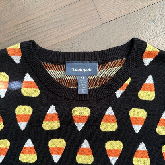 Mod cloth Sweet as Candy Corn Short Sleeve Sweater xs - Picture 4 of 4